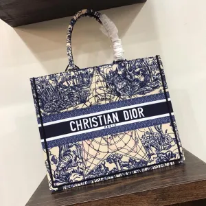 Premium Fashion Essentials for Women - DOR - 6185