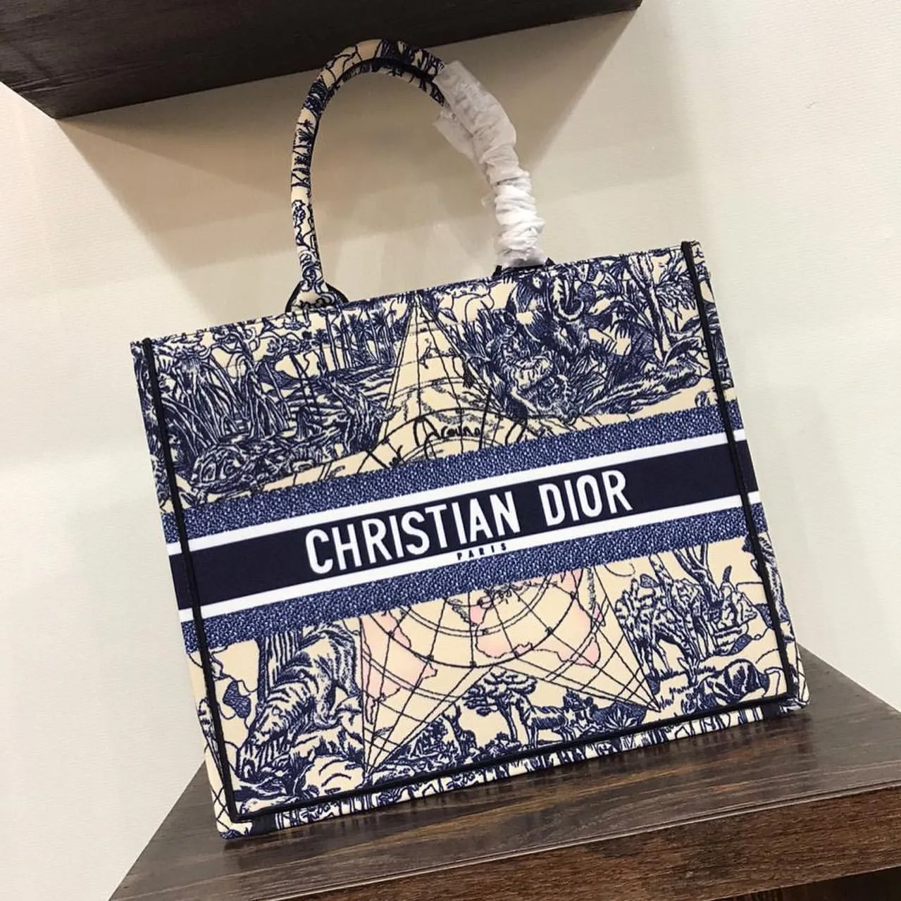 Premium Fashion Essentials for Women - DOR - 6185